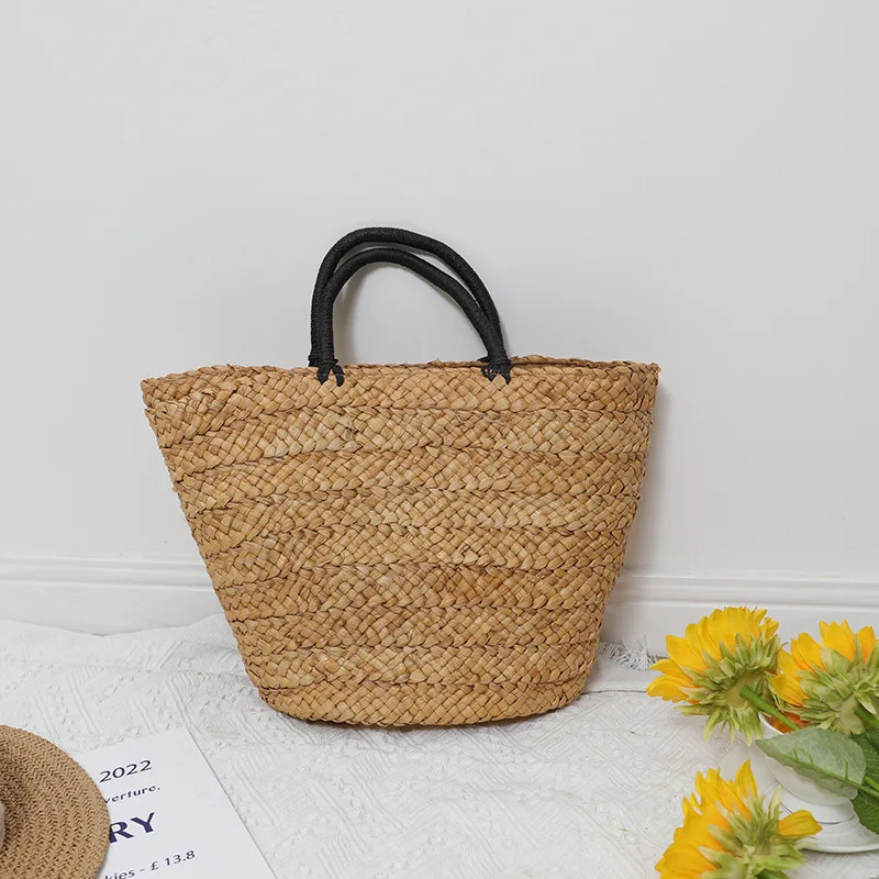 Large Capacity Grass Woven Bag Versatile and Simple Handheld Natural Grass Handwoven Bag for Women's Vacation Beach Bag