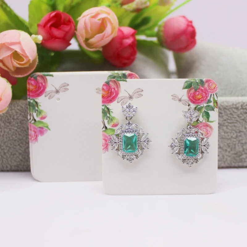 5x5cm hot sale new comic style beautiful wink girl /take photo girl series stud drop earring package pattern card