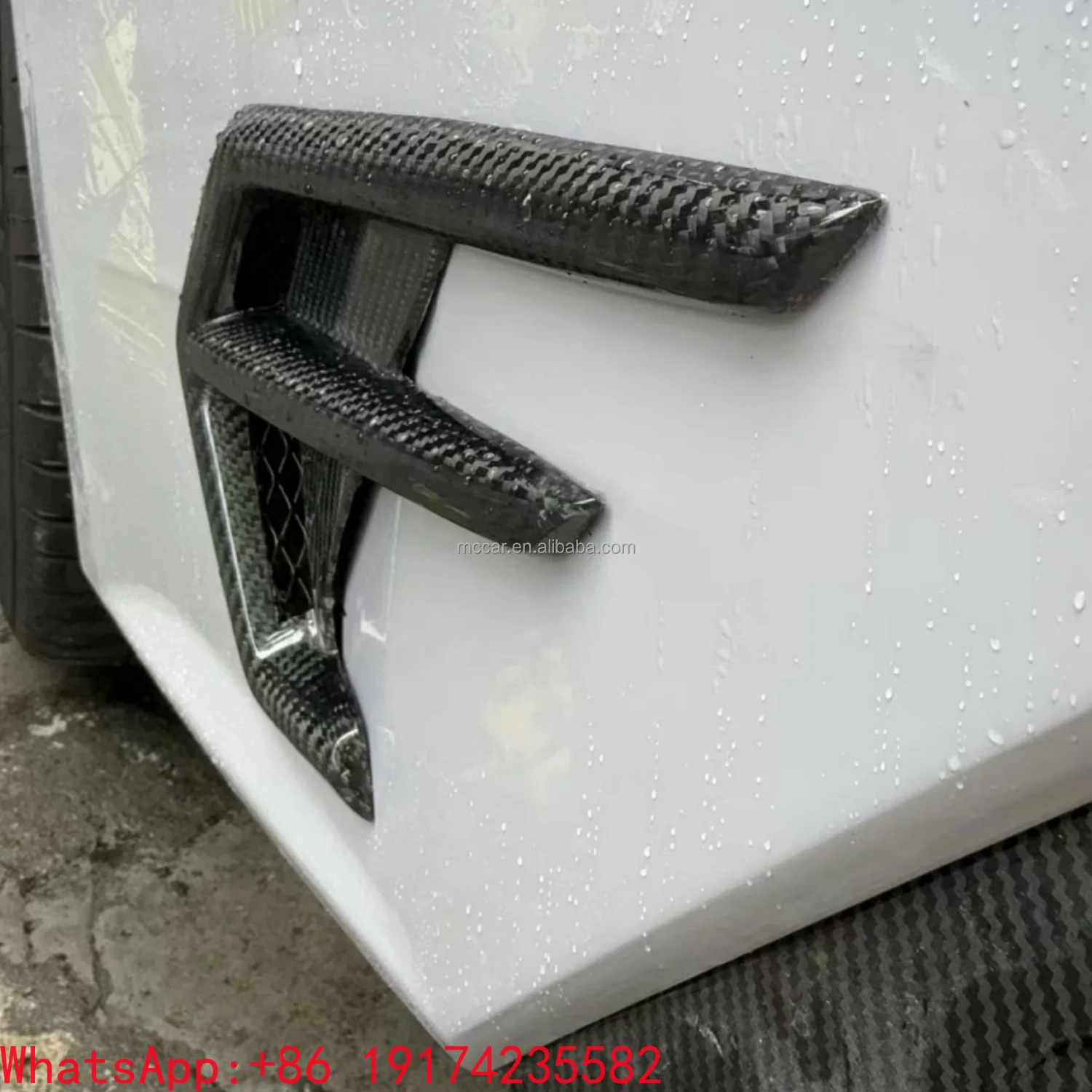 

High Quality Automotive Rear Bumper Trim Sheet for A-u-d-i RS7 RS6 ABT Rear Bumper Side Vents