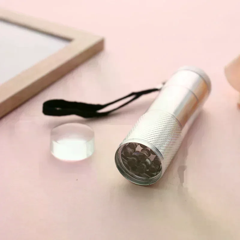 Nail Lamp For Manicure Salon Mini Portable Silicone Led Flashlight Stamper Quick Dry Silicone Handheld Led Manicure