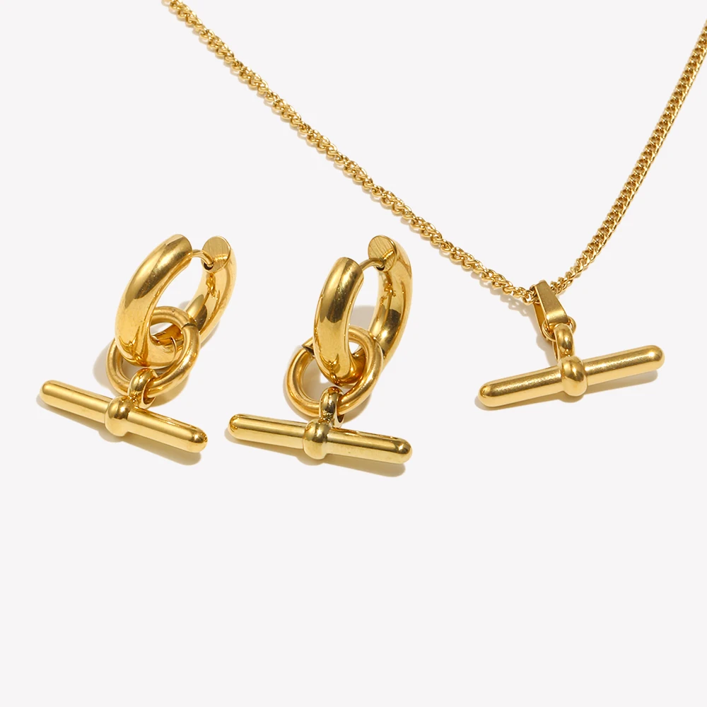 E.B.belle Fine Polished Stainless Steel Jewelry OT Bar Charm Chunky Hoop Earrings Fashion 18K Gold Plated Jewelry For Woman