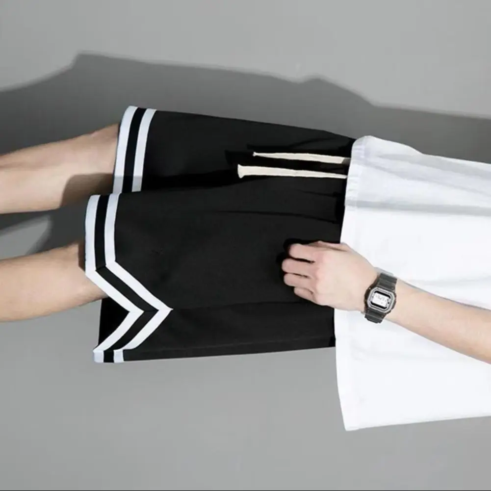 

2025 Men Shorts Elastic Waist Adjustable Drawstring Sport Shorts Pockets Solid Color Wide Leg Casual Shorts Streetwear Bottoms