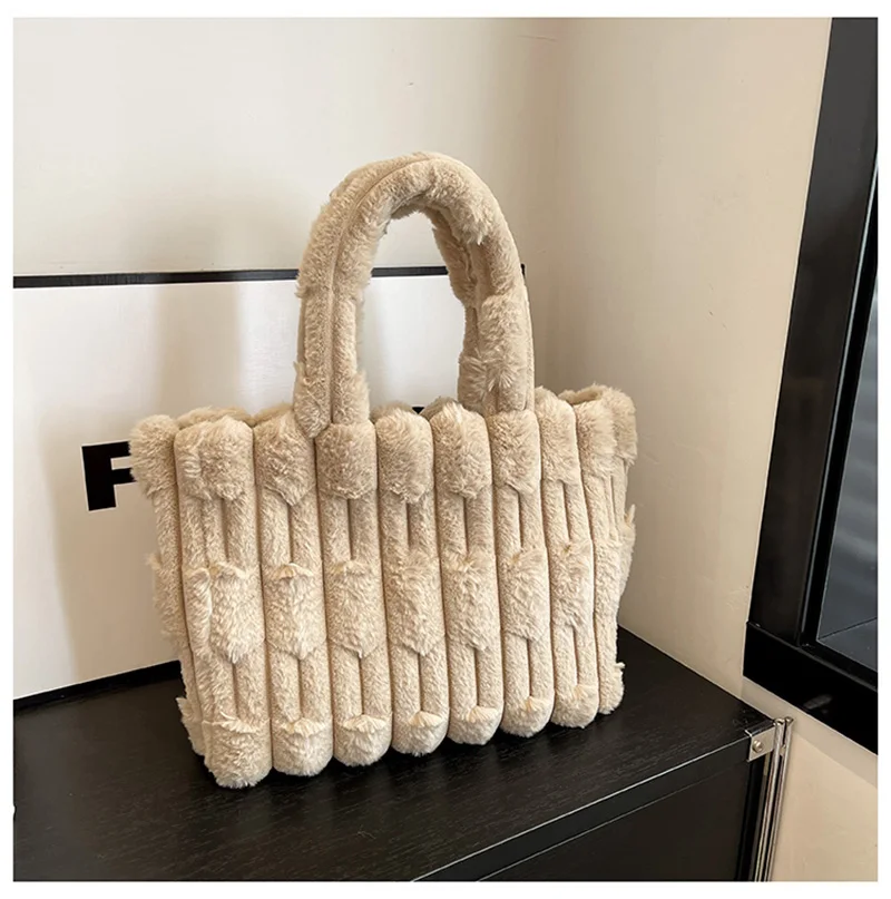 Осень/зима плюшевая сумка-тоут, новинка 2025, женская квадратная сумка в повседневном стиле, большая вместительная сумка на плечо, модная мягкая сумка