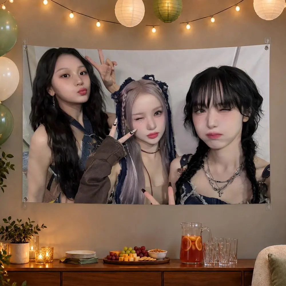 Trending K-Pop VIVIZ Flags Wall Hanging Banner Indoor Outdoor Party Home Wall Decor Backdrop