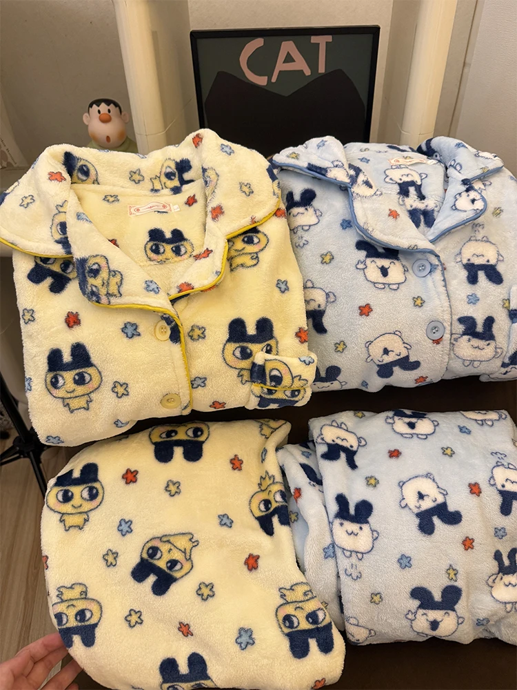 

Женская зимняя пижама из кораллового флиса Тамагочи - плотная домашняя одежда с героями мультфильмов Маметачи Купатти