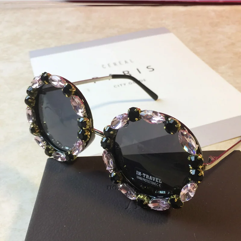 2019 New Shining Pearl Diamond Sunglasses Women Brand Design Flash Round Shades Female Mirror Sun Glasses Oculos De Sol Lunette