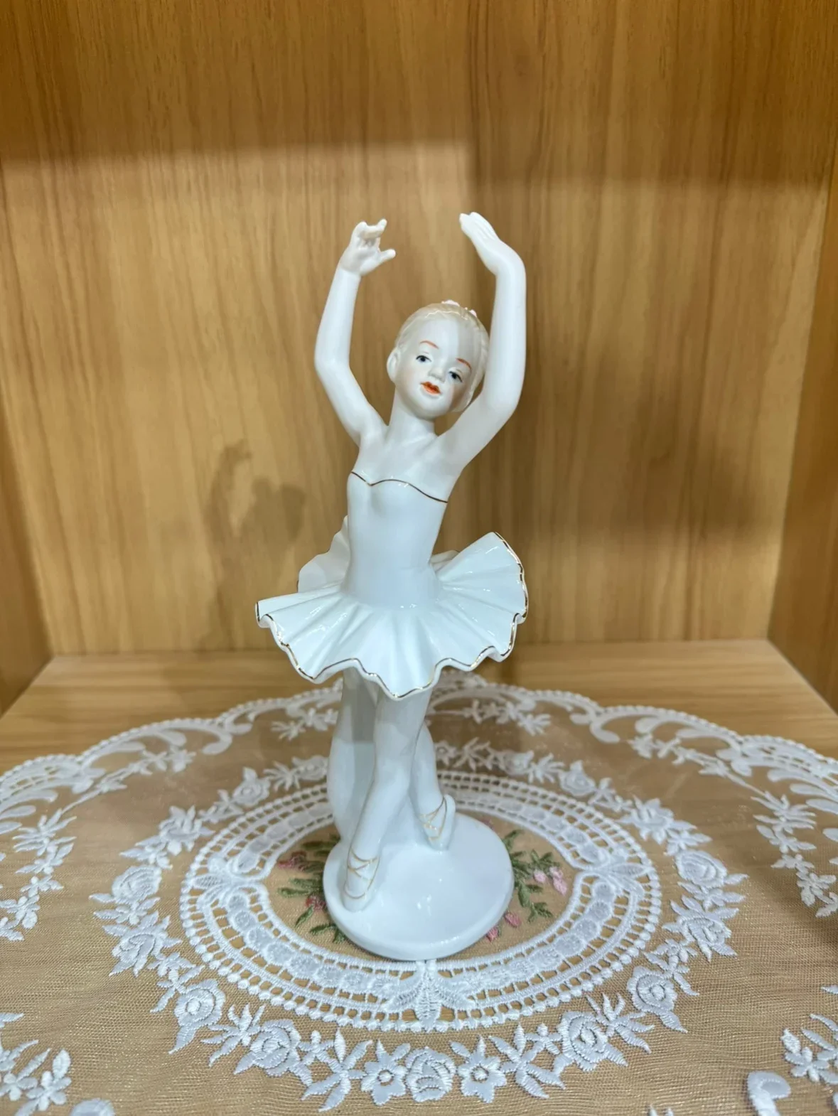 Western Characters Ballet Girl Elegant Ceramic Characters Porcelain Dolls Playing Piano Ornament Desktop Exhibition Hall Collect view 5