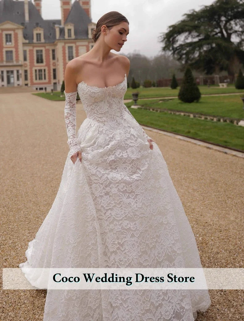 فستان زفاف أنيق مخصص من الدانتيل مثير بدون حمالات مع أكمام قابلة للفصل فستان زفاف طويل لحفلات الزفاف