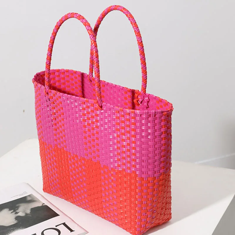 large-capacity women  handbag 2024 New portable plastic hand-woven bag women\'s all-match leisure shopping vegetable basket bag