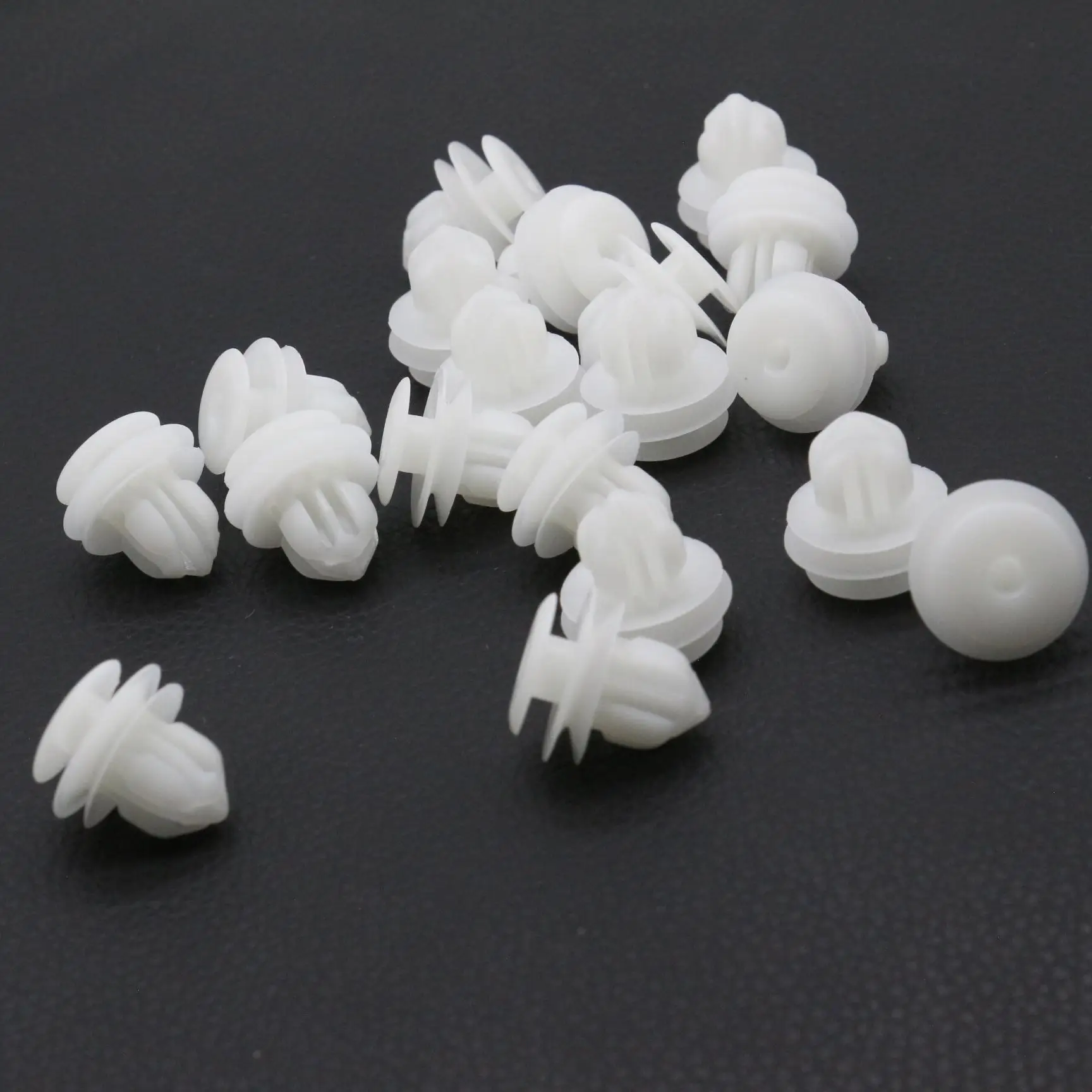 

20 Pcs Upper Center Pillar Trim Panel Retainer Moulding Clips For Subaru Impreza Toyota RAV4 Corolla Matrix 4Runner White Nylon