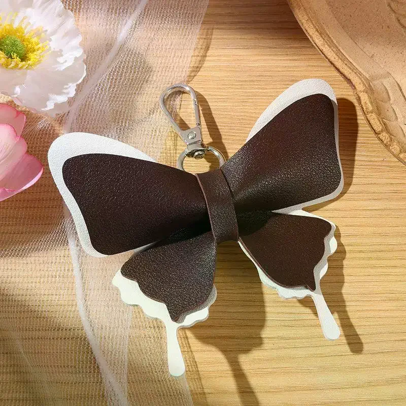 Handcrafted Butterfly Leather Keychain 1Pcs Double-Layer Wing Design Pendant Cute Bag Charm for Women Girls Car Key Decor