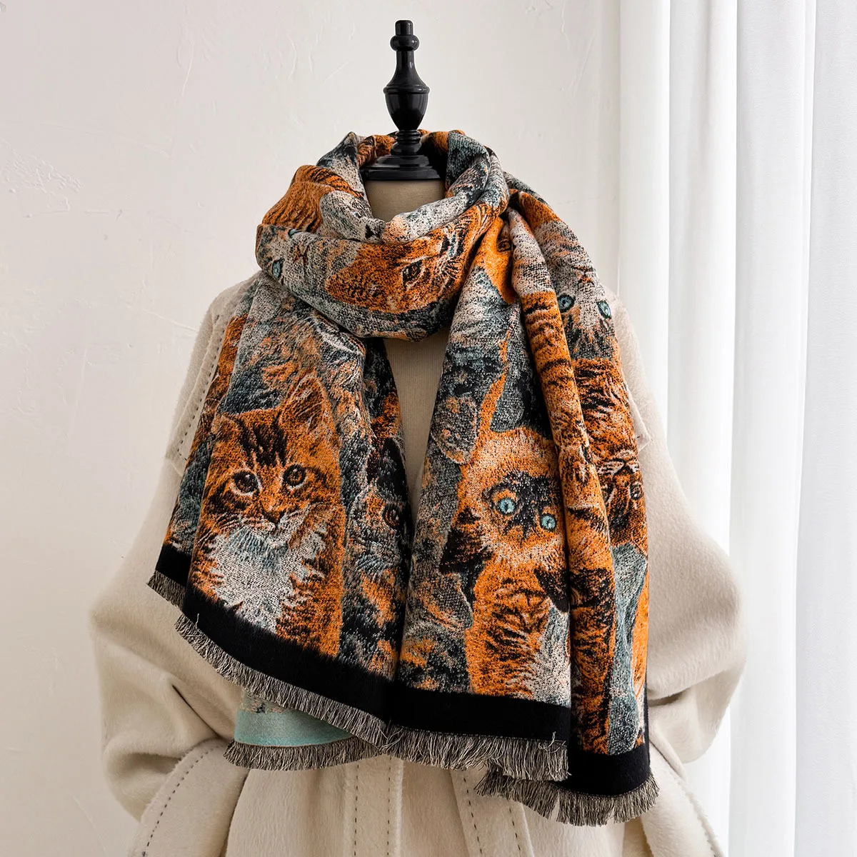 Ladies Vintage Multiple Kittens Printed Imitation Cashmere Scarf Stylish Tassel Fringe Shawl Warm Versatile Daily Winter Neck