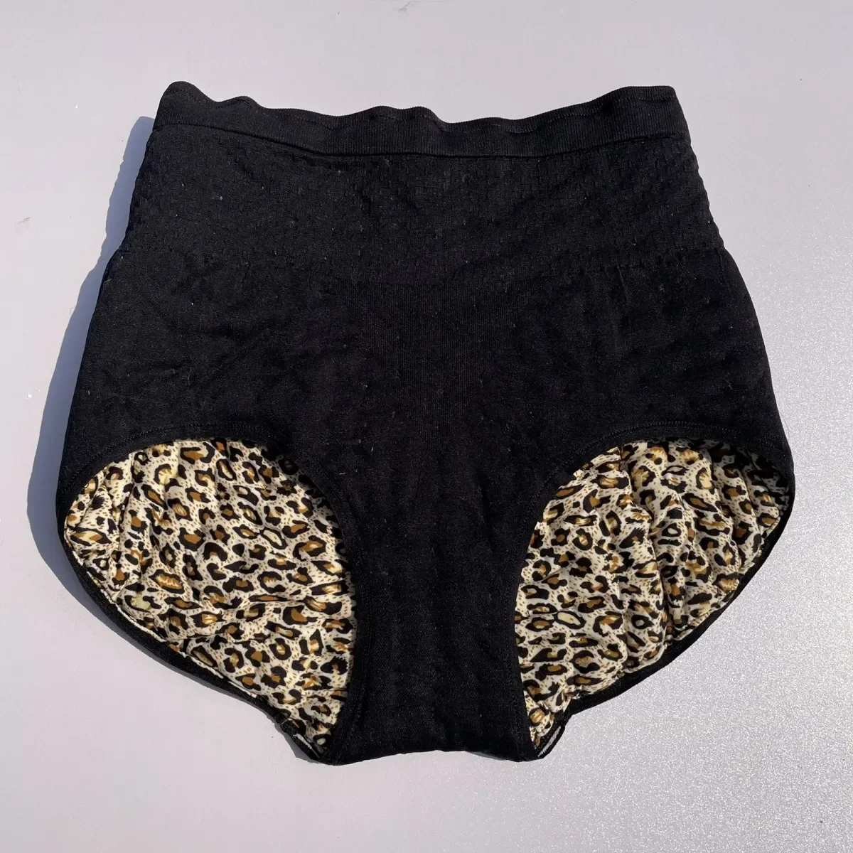 Handmake Cotton Blended Briefs High Waist Panties Sleek Proof Thick Big Puffy Soft And Comfortable Couple Underpants