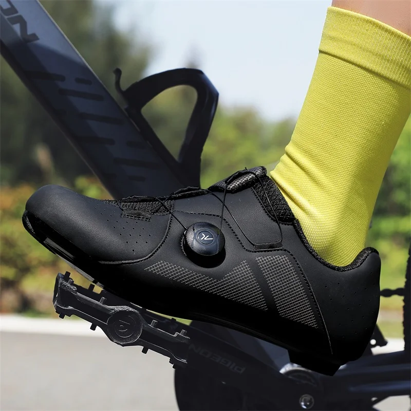 

Bicycle professional cycling shoes men's style four seasons fashion comfortable non-slip breathable casual assist riding shoes