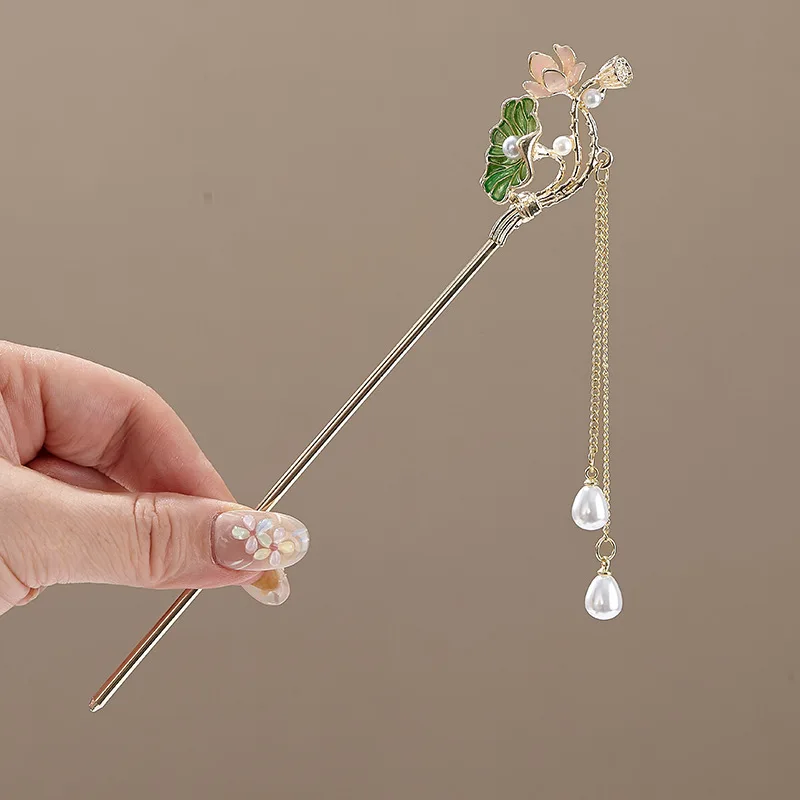 Women's Elegant Flower Hairpin with Blue Flower Tassel