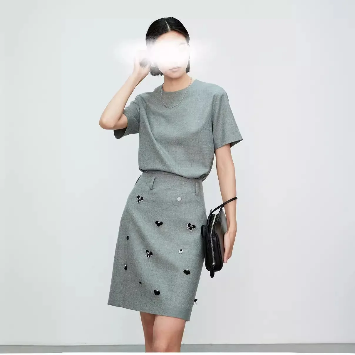 

Summer Two Piece Sets For Women High Quality O-Neck T Shirts Pullover Vintage Female Chic Lady High Waist Mini Skirts Set