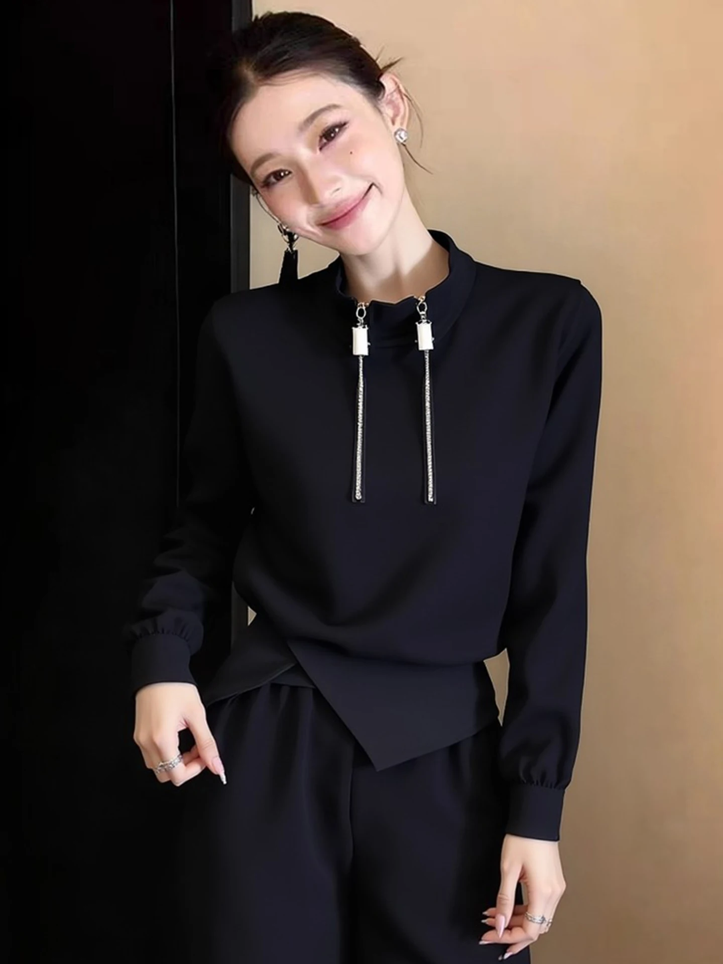 

Black Versatile Comfortable Hoodie Spring New Style Elegant Simple Design Double Zipper Ladies Fashion Straight Tube Sleeve