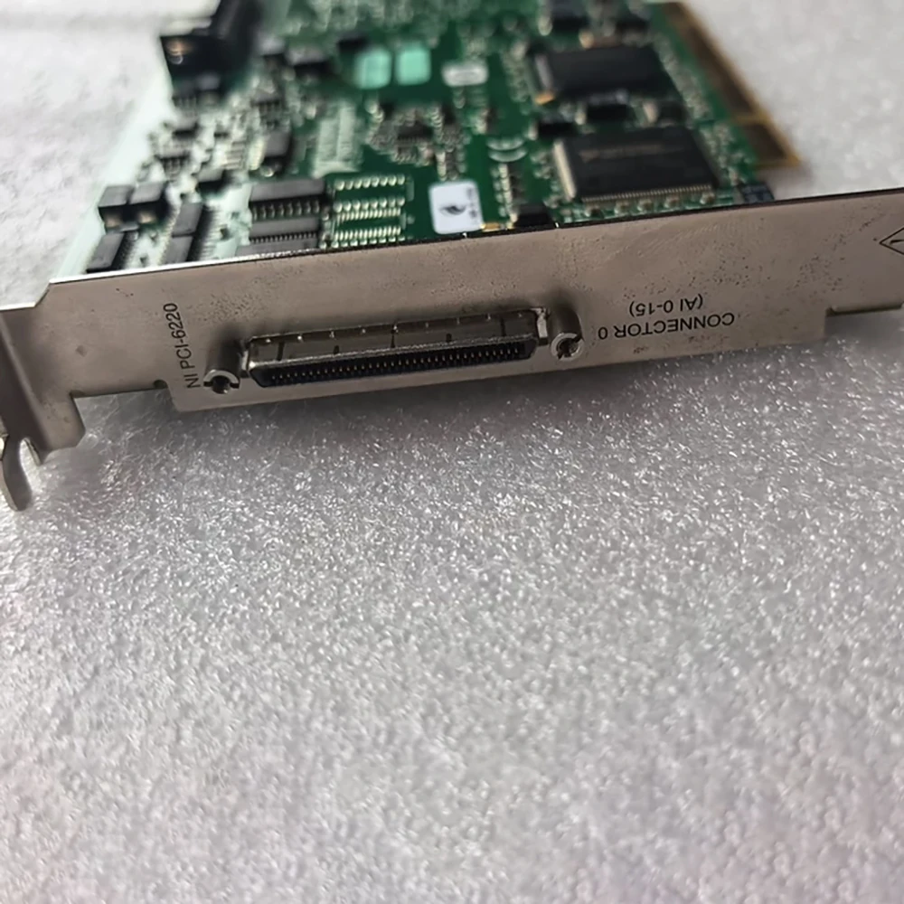 

Карта сбора данных PCI-6220, 16-битный, 250 кС/с, 16-канальный аналоговый вход