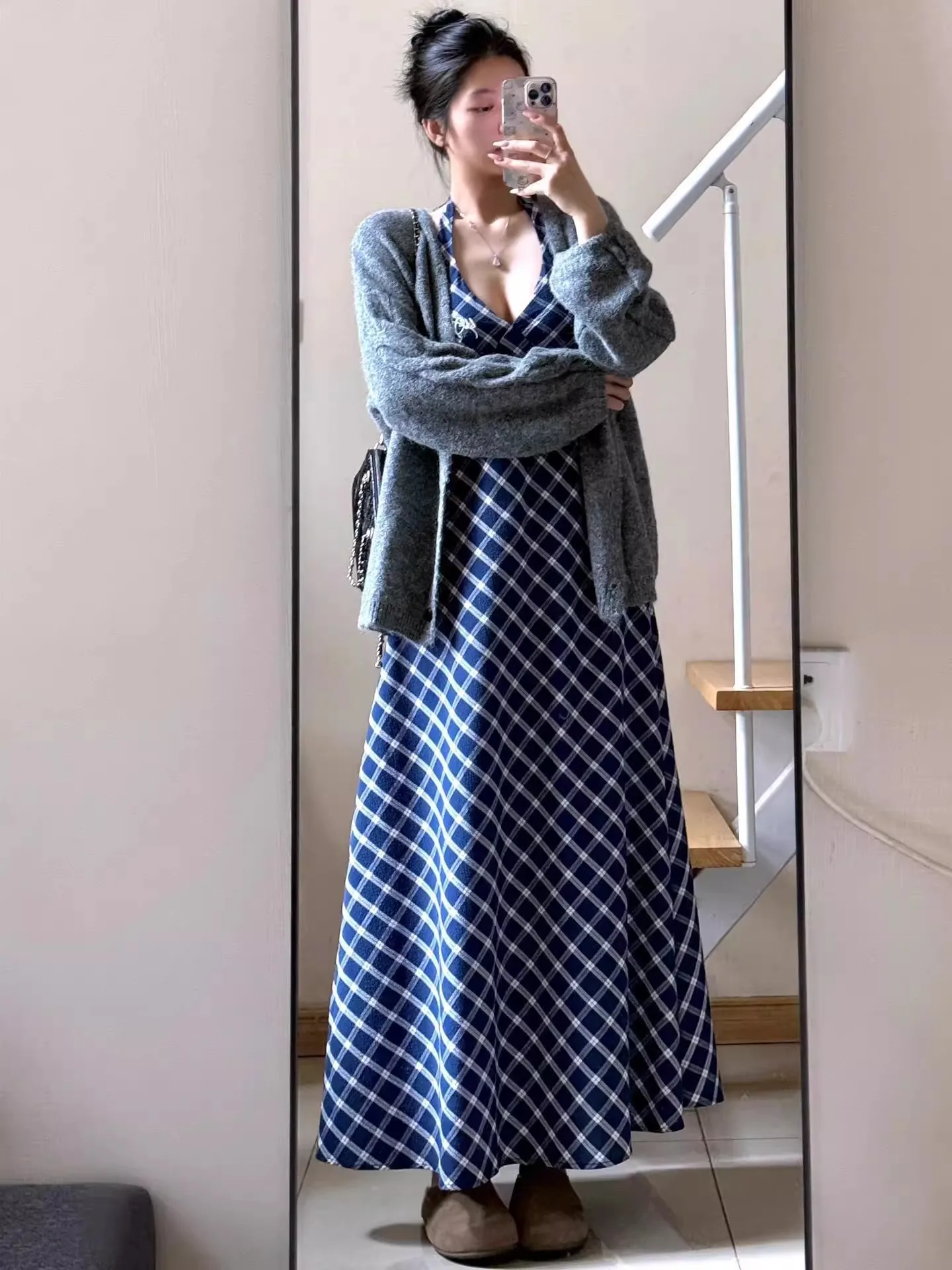 ชุดเดรสแขนกุดสำหรับผู้หญิง สไตล์โบฮีเมียน สำหรับฤดูหนาว ผ้ากำมะหยี่ ประดับเลื่อมวิบวับ ยาวกรอมพื้น เหมาะสำหรับงานเลี้ยง งานแต่งงาน งานเลี้ยงต้อนรับ หรืองานพิธีต่างๆ