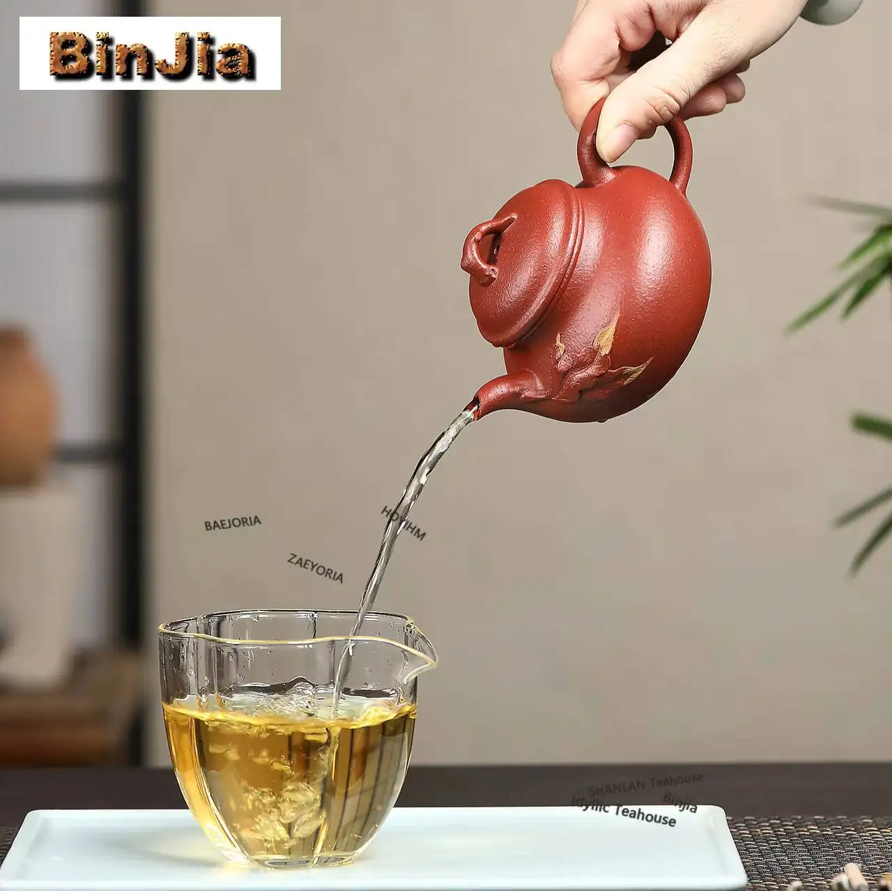 200ml Antique Yixing Purple Clay Teapots Handmade Maple Leaf Pot Raw Ore Red Downhill Mud Kettle Zisha Teaset Tea Decoration