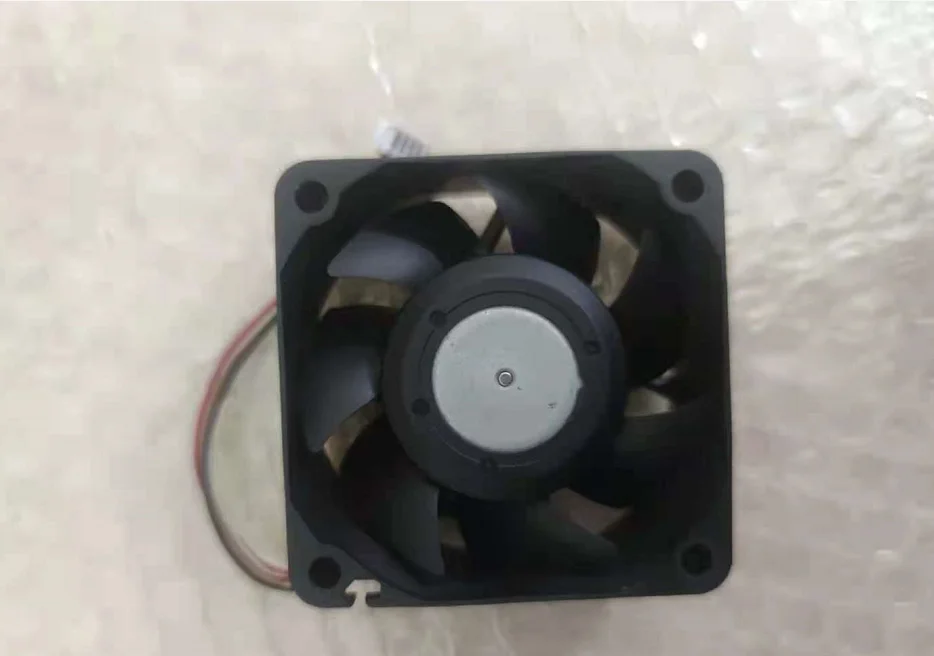 BARU ASLI U60T24MS7A7-51 24V 0.11A 6025 60x60x25mm KIPAS PENDINGIN RADIATOR