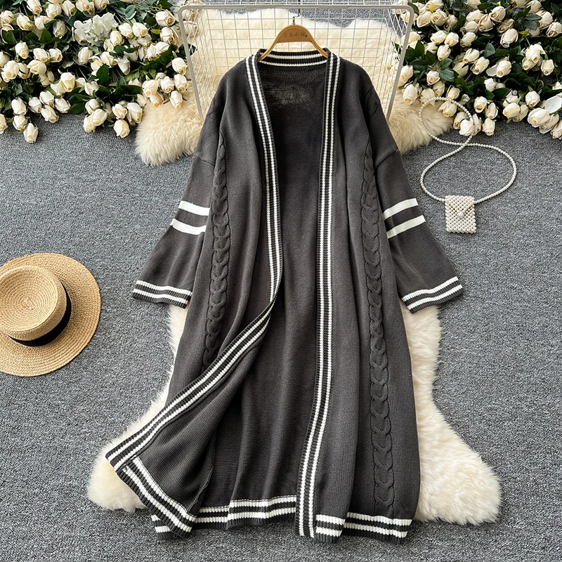 Autumn Winter Knitted Outerwear Cardigan Casual Vintage Sweater Cardigan Women Long Sleeves Lazy Color Block Basics  knit coat