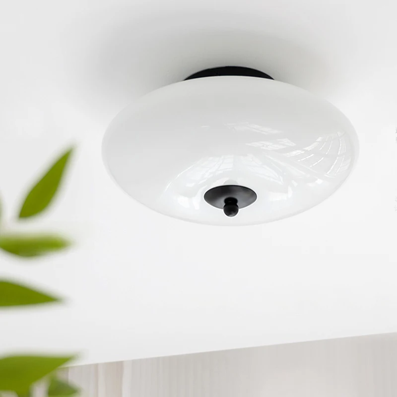 Middle French Cream…