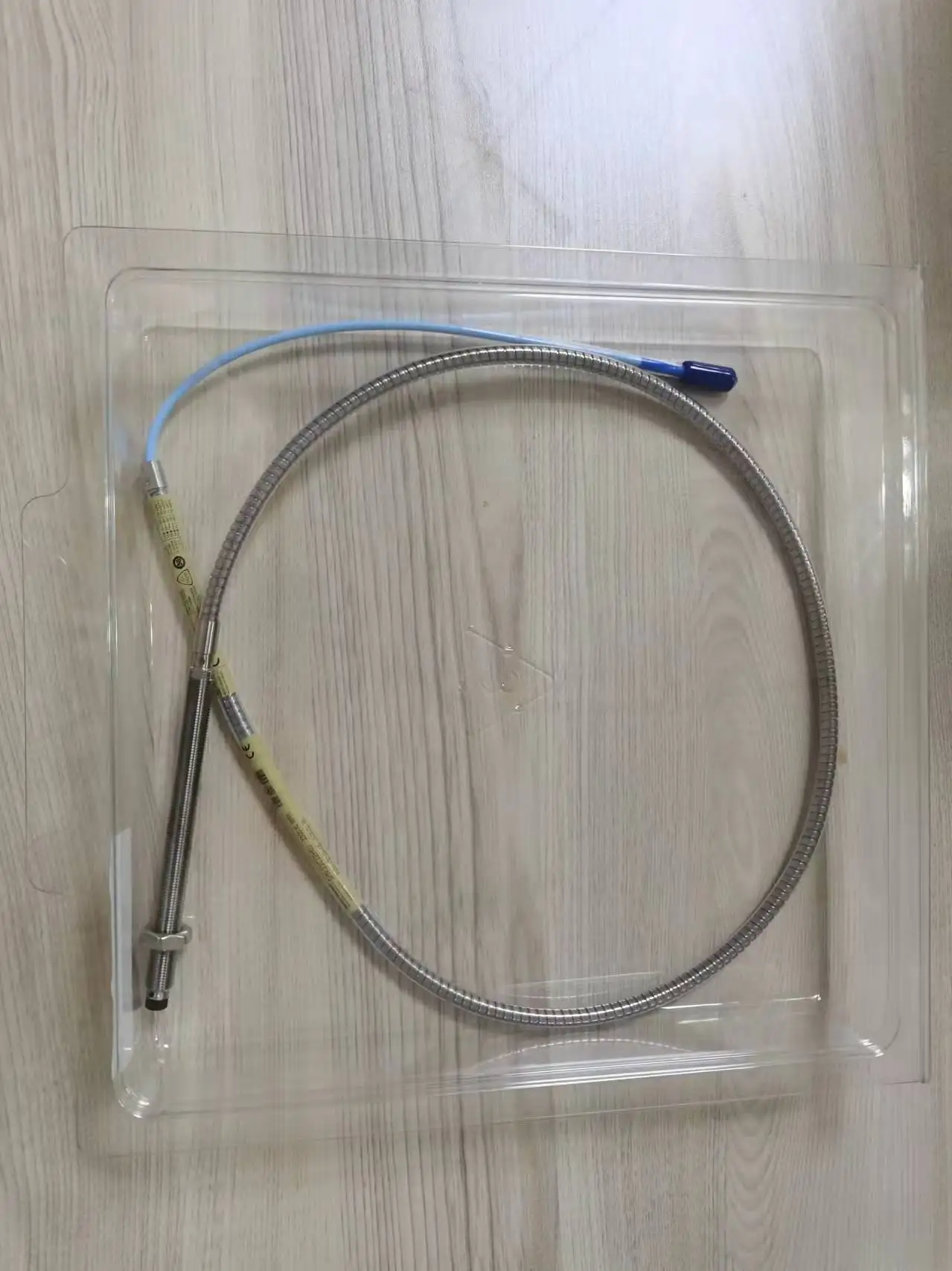 بنتلي نيفادا 330104 -00-12-10-02-00 مسبار القرب 8 مم #3