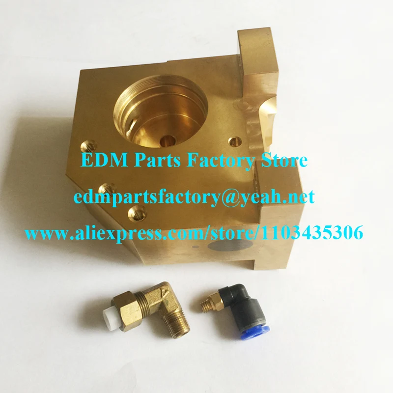 

X181A788G71 edm Guide Roller Base Lower M603S with two connectors. FA20 Die Guide Holder Lower X181-A788-G71 for FA20S advance