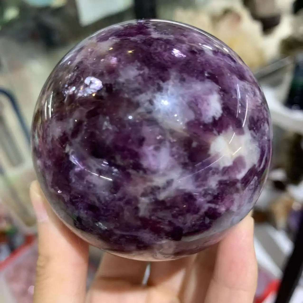 

Natural Purple Mica Crystal Energy Sphere, Energy Healing, Gift, Decoration, Demagnetization, Divination, Meditation