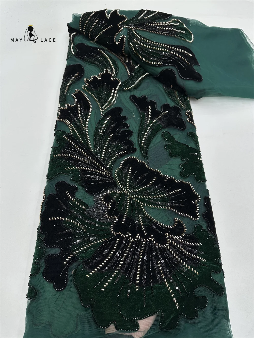 

Luxury Mesh Velvet Lace Fabrics Beaded Lace Nigerian African 2025 French Beaded Sequins Lace for Nigerian Women Evening Dresses