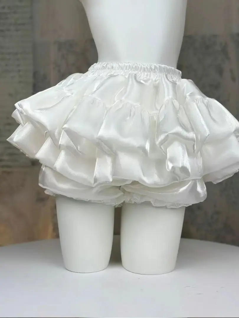 

Sweet White Satin Puffy Half Skirt High Waist Slimming Short Cake Skirt for Girls High Waist Design Shiny Sequin Fabric