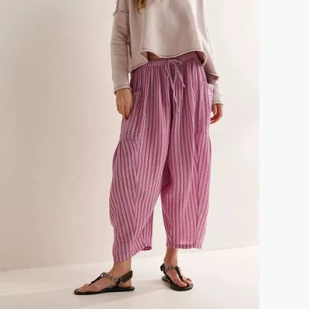 Women's Casual Striped Breathable Straight Pants With Elastic Waist Nine-Point Pleated Pants