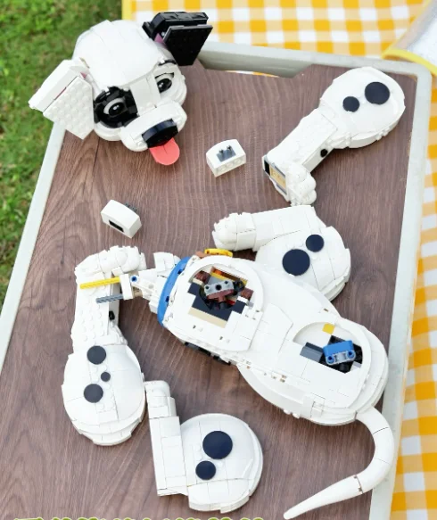 

New 2025 DIY Creative Assembly Educational & Brain-Training Architectural Toys Shaped Like a Dog, Small Decorative Pieces