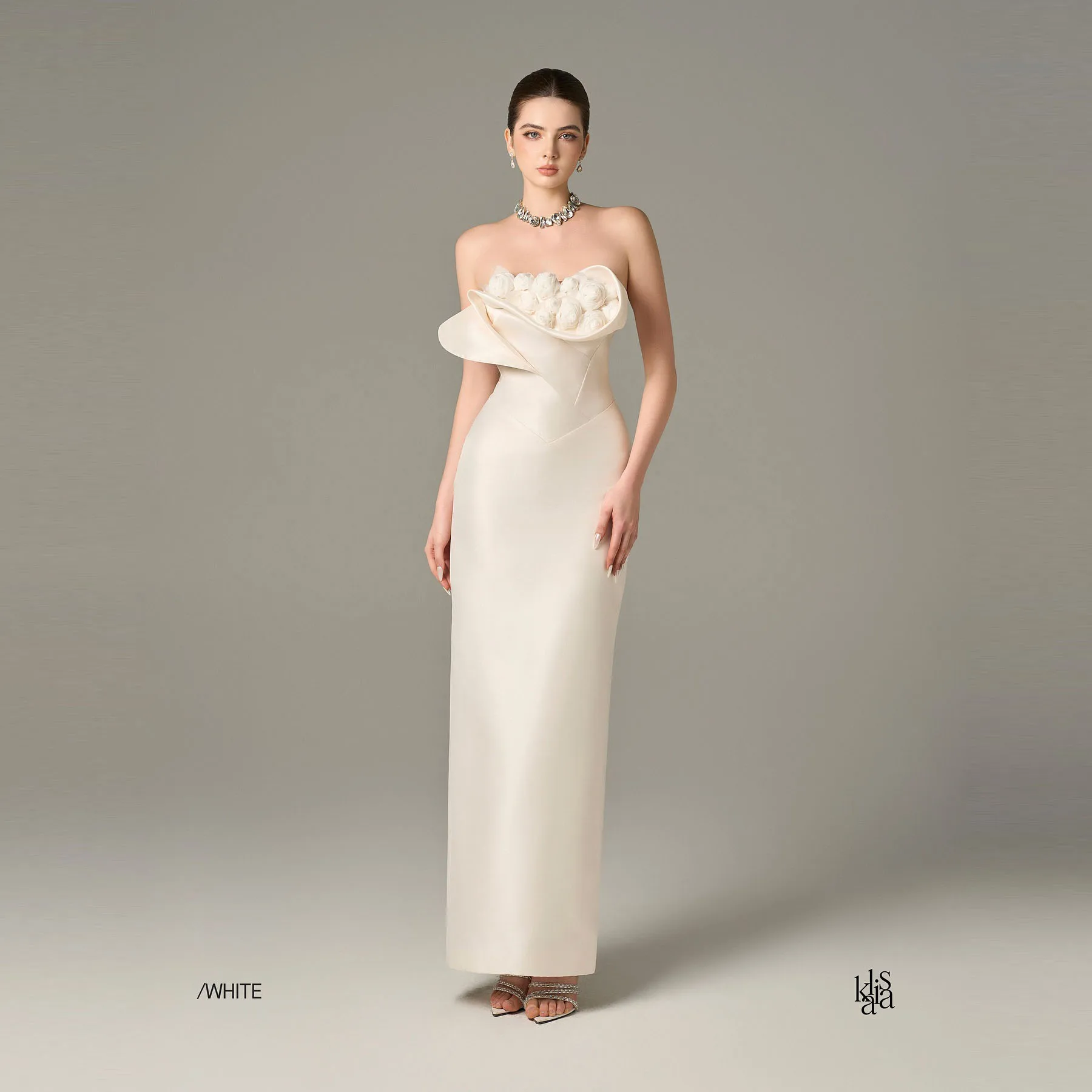 

Satin Bridal Gown Floral Applique Big Collar 2025 New Elegant Wedding Dress Party Evening Wear A‑line Silhouette Luxury Satin