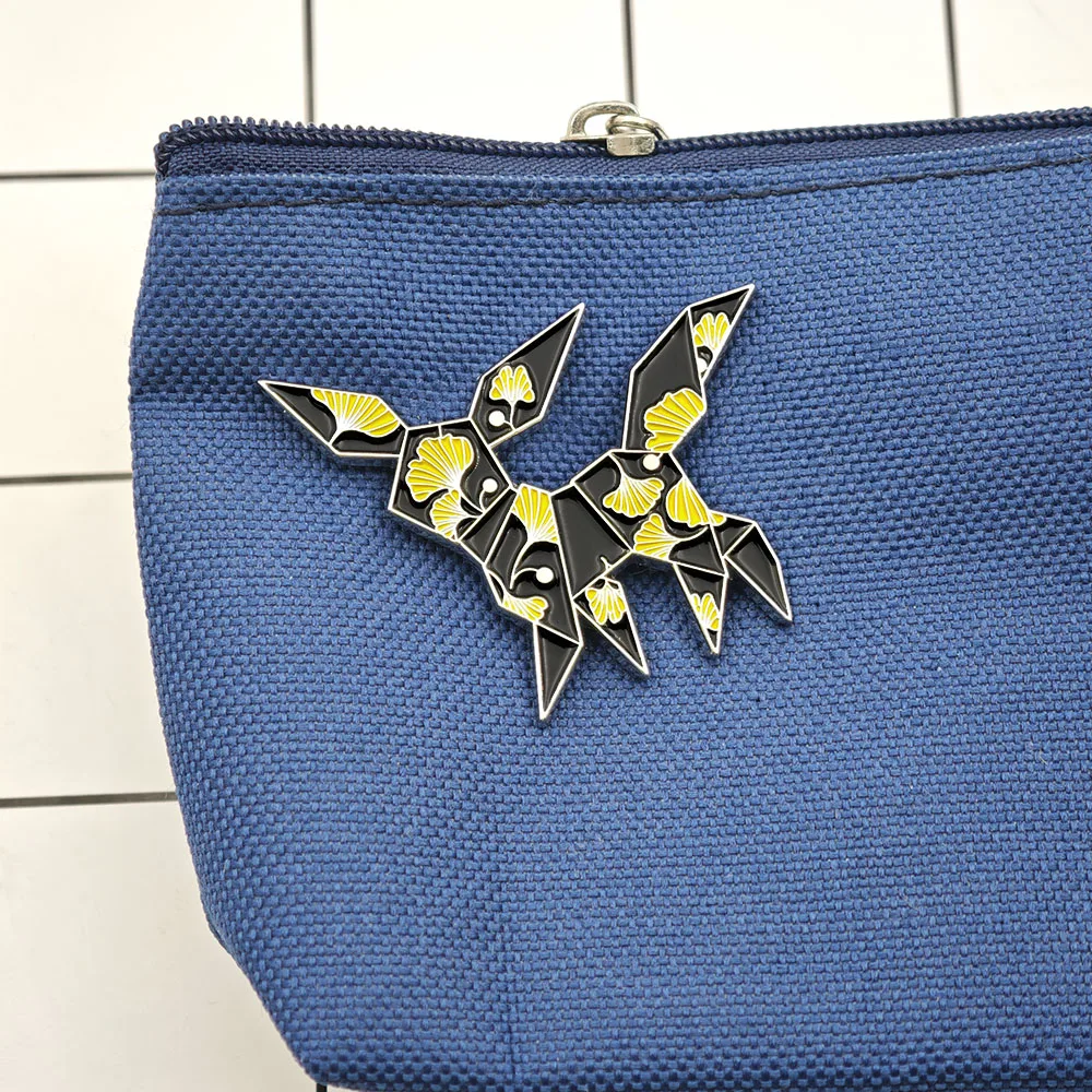 Origami Anime Fuchs Emaille-Pin Japanische Ginkgo Biloba Cartoon-Broschen Geometrische Tier-Reversnadeln Schmuckgeschenk für Rucksäcke – Detail 5