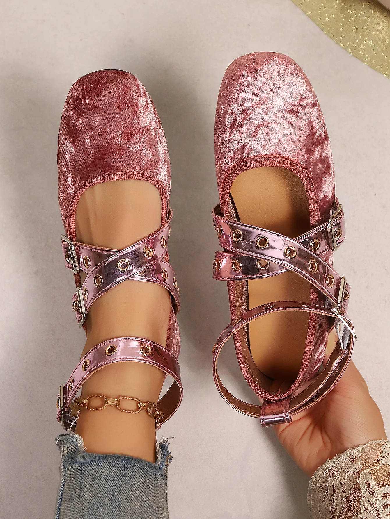 

Женские балетки на плоской подошве, брендовые дизайнерские балетки с пряжкой на щиколотке и ремешком, женские модные балетки с принтом, женские повседневные парусиновые лоферы