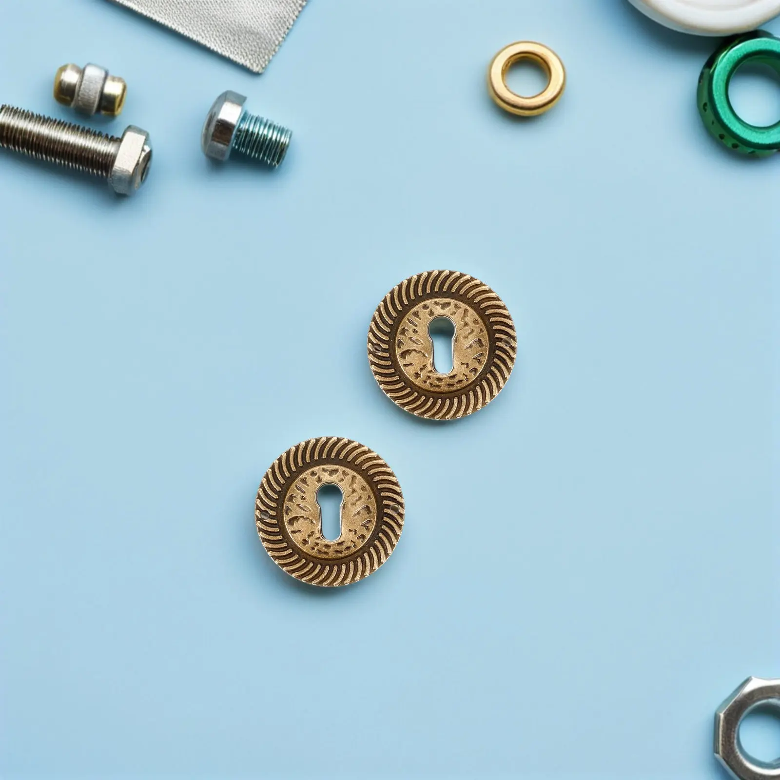 10Pcs Brass Vintage Keyhole Covers Round Decorative Plates for Dresser Drawers Cabinet Doors Jewelry