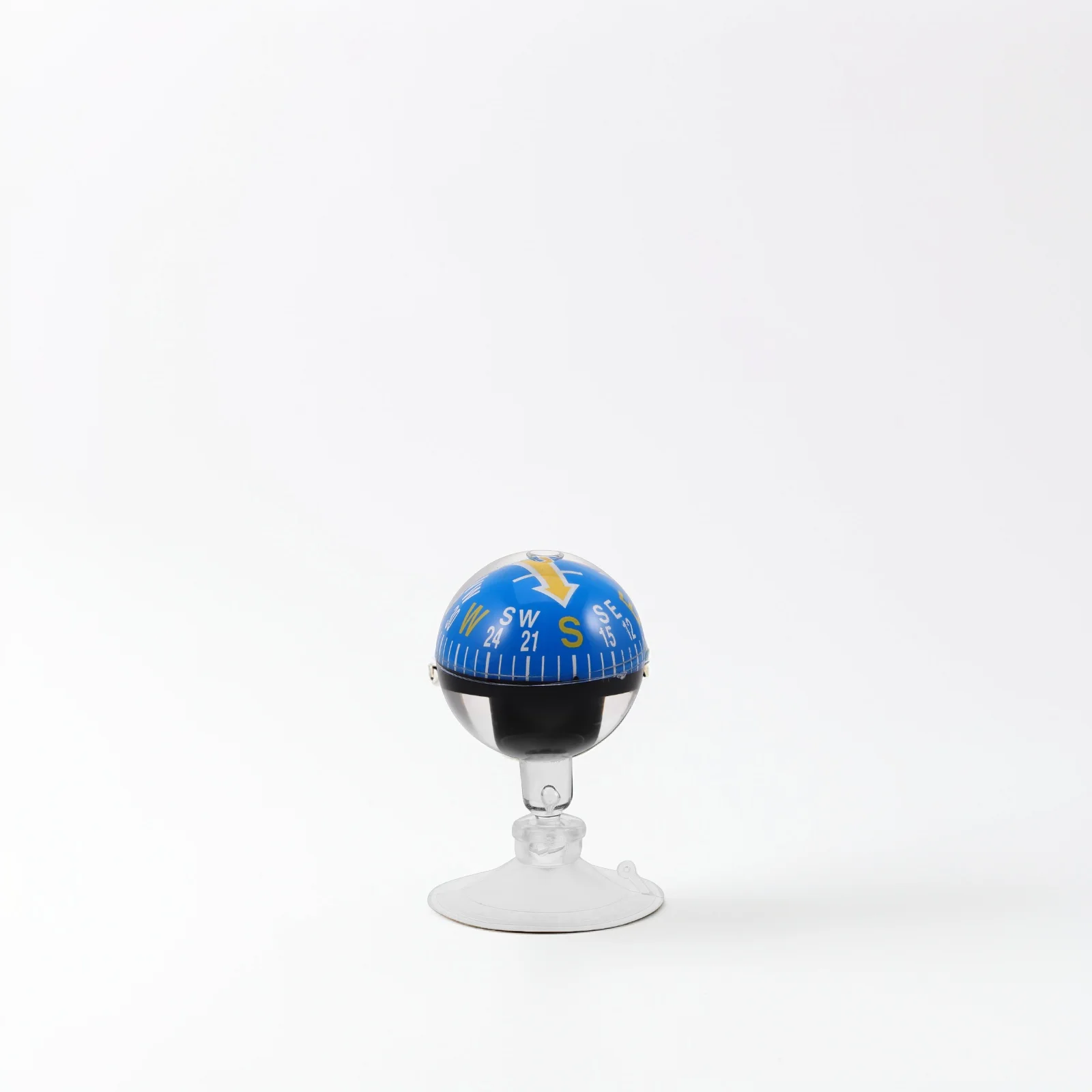 

Portable Car Compass Plastic Suction Cup Dashboard Mount Accurate Navigation for Outdoor Hiking Marine Vehicles