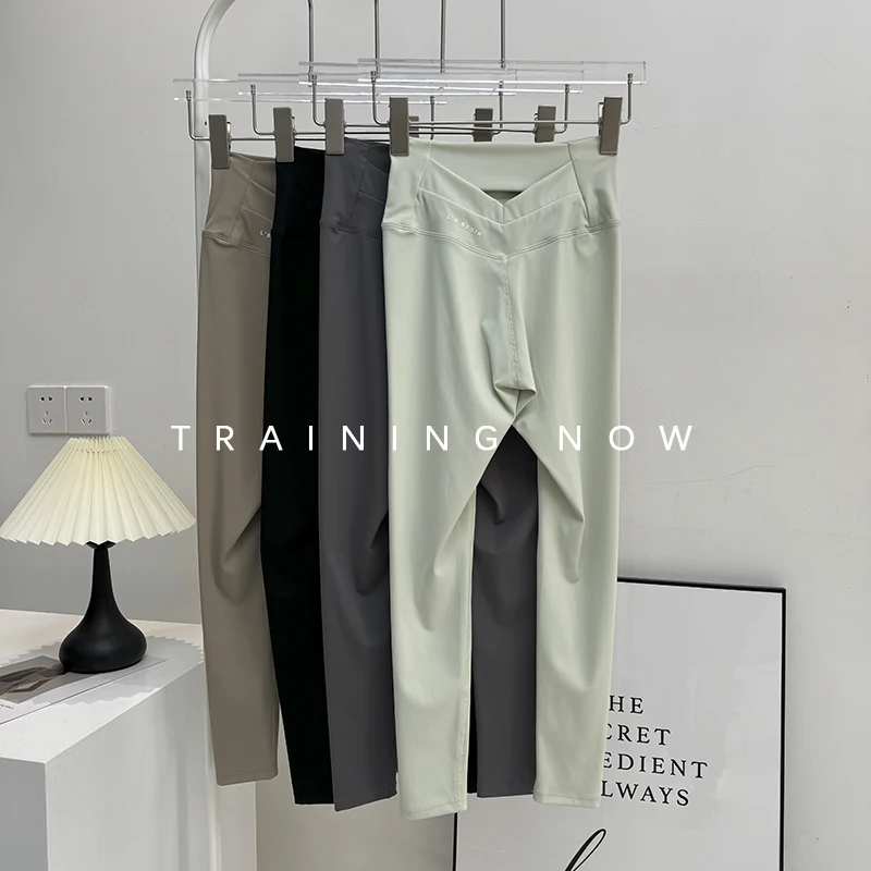 

Yoga pants for women in autumn and winter high-waisted hip-lifting tight-fitting nude outer wear running professional