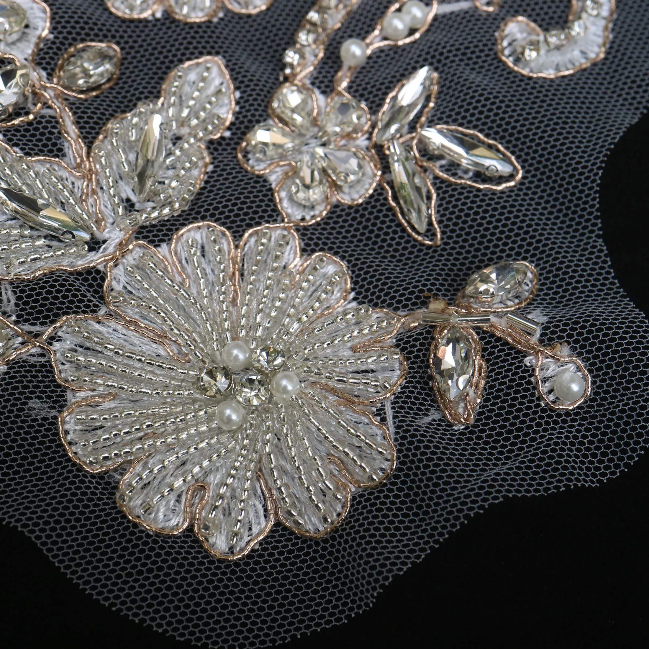 2 Stück/Paar Luxuriöse Glas-Strass-Perlen-Applikationen für Kleidung, DIY-Applikationen zum Aufnähen, Blumenapplikationen für Hochzeitskleider, Stickerei – Detail 17