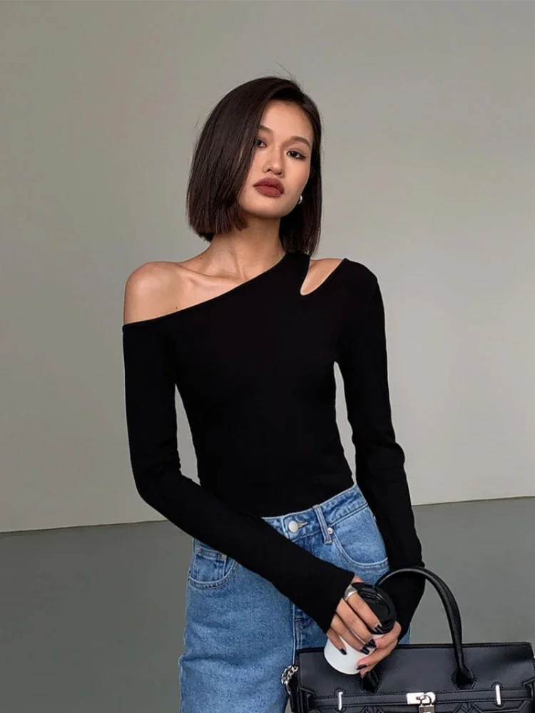 Sexy Tshirt Slim Black Top For Women 2024 Clothing Off Shoulder Woman T-shirt Tall Spring And Autumn Offer Korean Style Xxl Tee