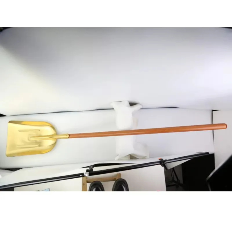 Hochwertige Spike-Schaufel mit langem Holzgriff aus Beryllium, Kupfer und Aluminiumbronze, geeignet für die Petrochemieindustrie
