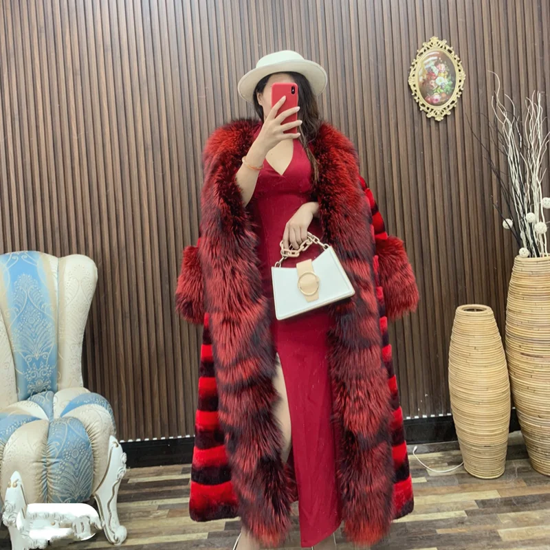 Women Red Real Rex Rabbit Fur Coat Fashion Chinchilla Thick Overcoat with Fox Fur Shawl Collar Winter Genuine Fur Warm Outwear