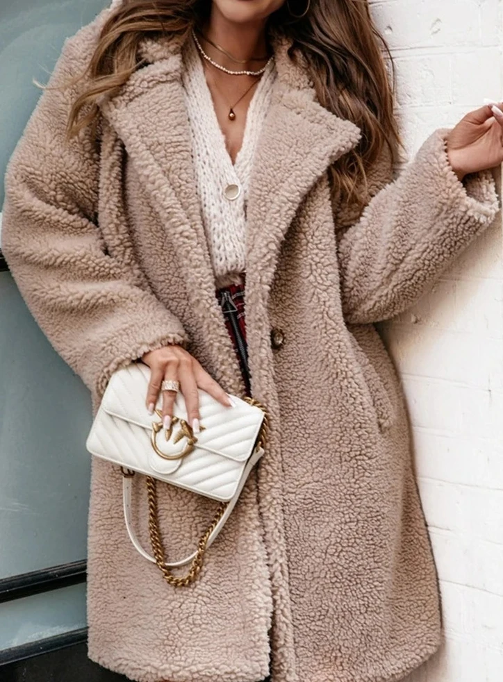 

Зимнее женское пальто из искусственного меха, длинная плюшевая куртка с воротником с лацканами и длинными рукавами, теплая верхняя одежда, свободный крой, роскошные топы