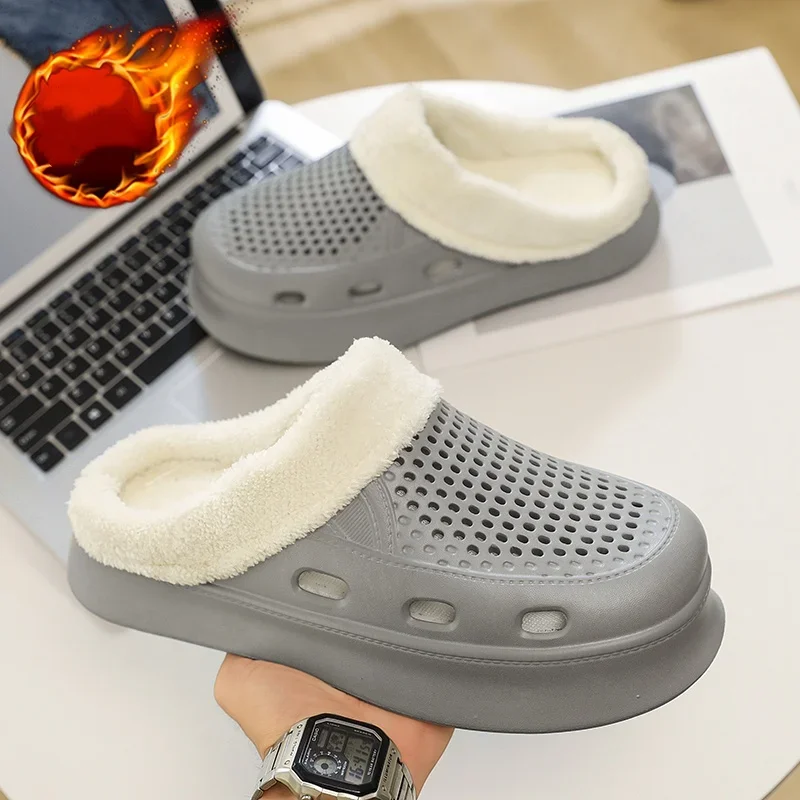 

New Autumn and Winter Plush Integrated Warm Slippers for Indoor and Outdoor Use, Non-Slip Cotton Slippers