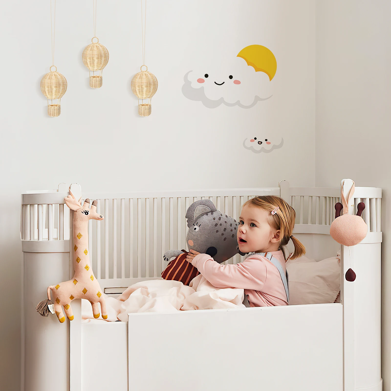 

Rattan Hot Air Balloon Lampshade Lightweight Hanging Lamp Cover Soft Light Indoor Ceiling Light for Home Restaurant