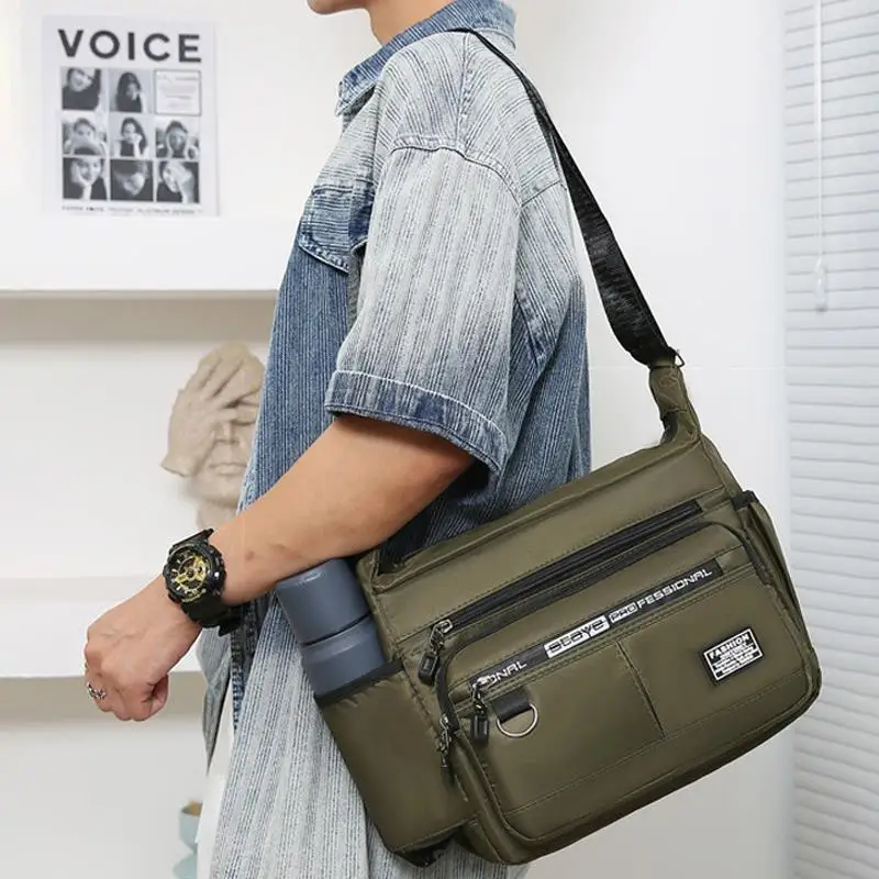 Men's Oxford Canvas Waterproof Single Shoulder Bag Casual Travel Large Capacity Crossbody Bag for Middle-Aged And Elderly