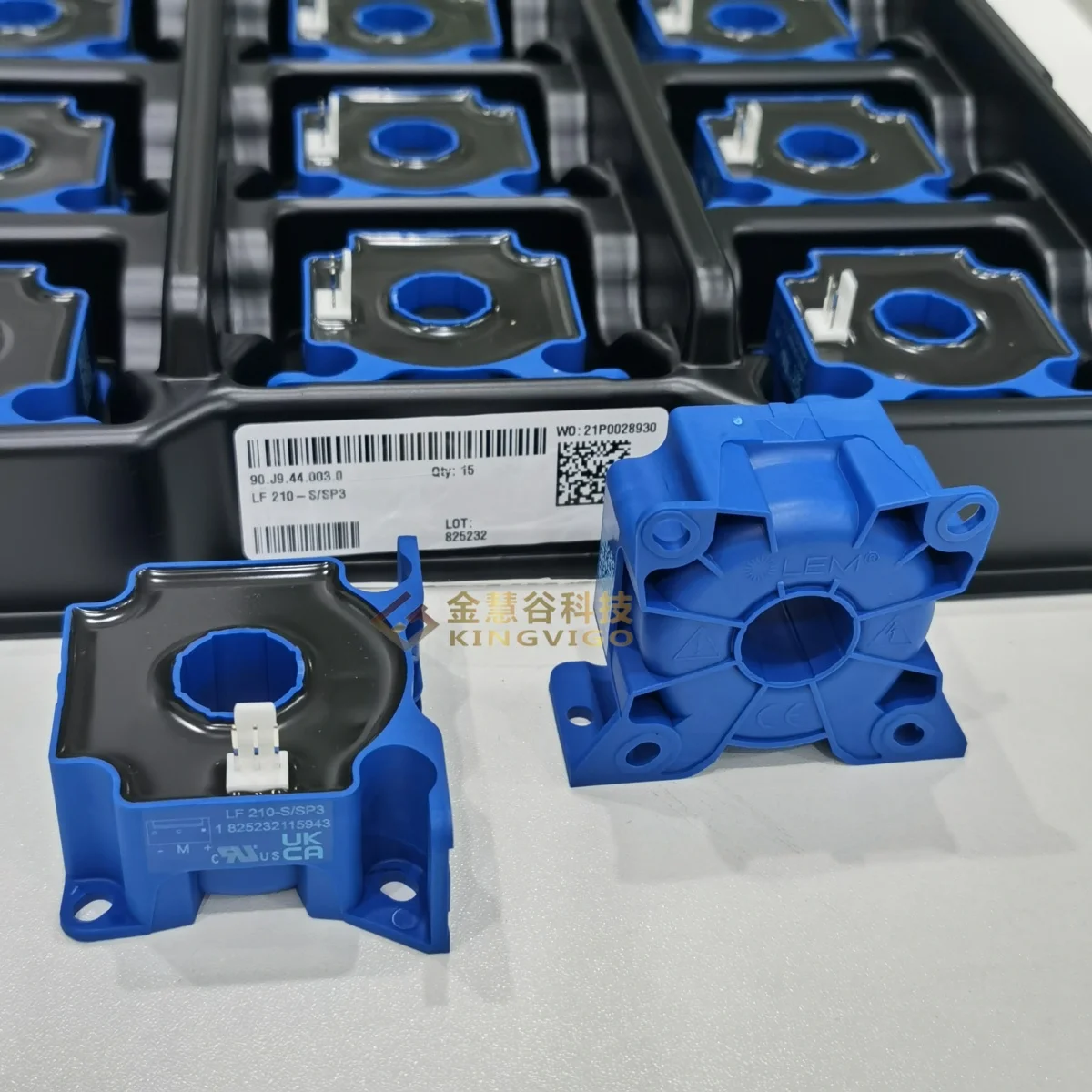 Original LEM LF210-S/SP3 Stromsensor 100A Hohe Genauigkeit 0,2 % Panelmontage Schneller Versand