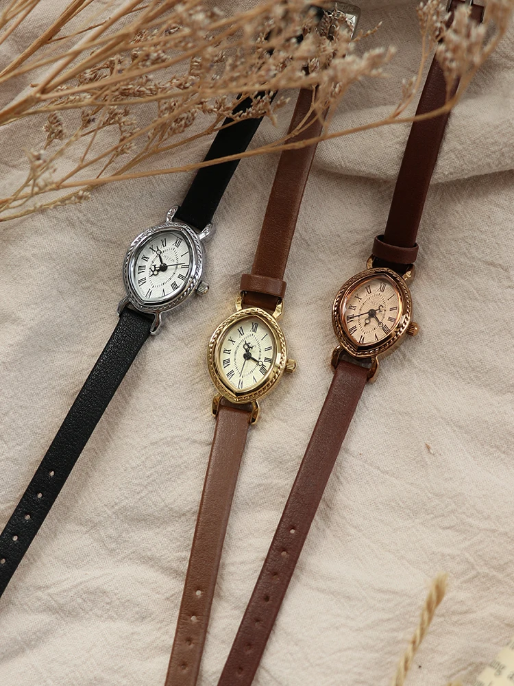 Vintage Leather Women Watches Brown Retro Roma Dial Quartz Ladies Quartz Watch Leather Thin Band Small Dial Relogio Feminino